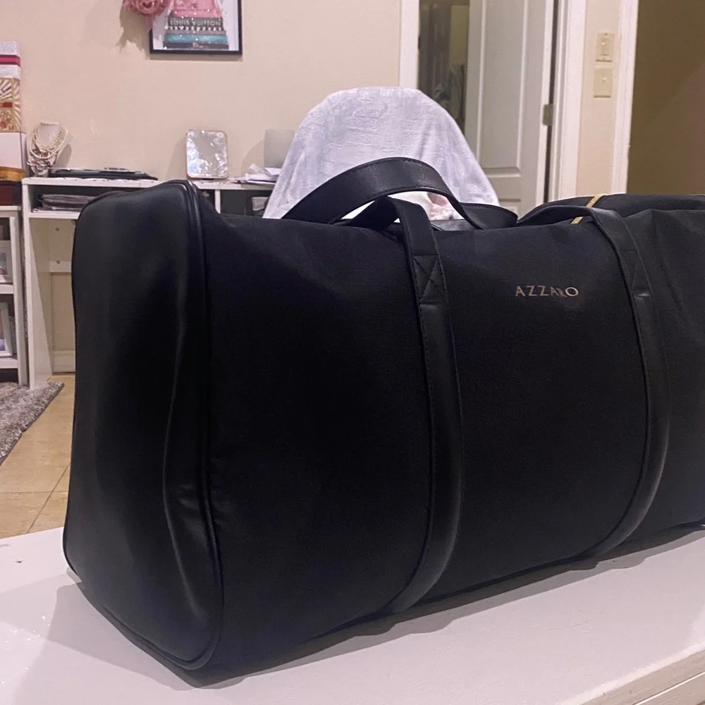 N/A azzaro black